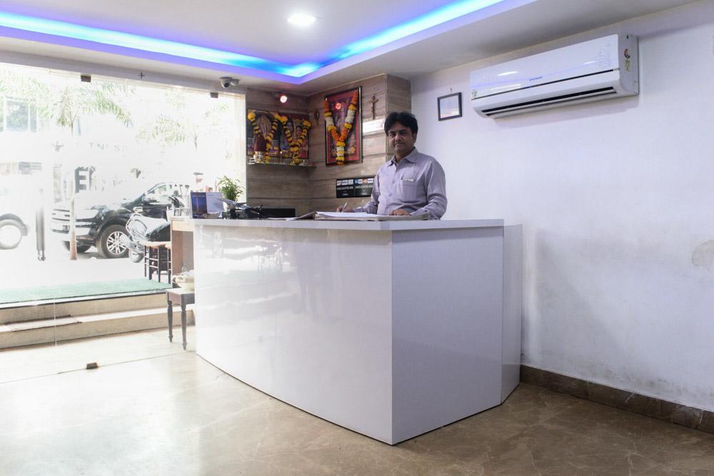 Hotel Imperial Executive, Andheri Mumbai Exterior photo