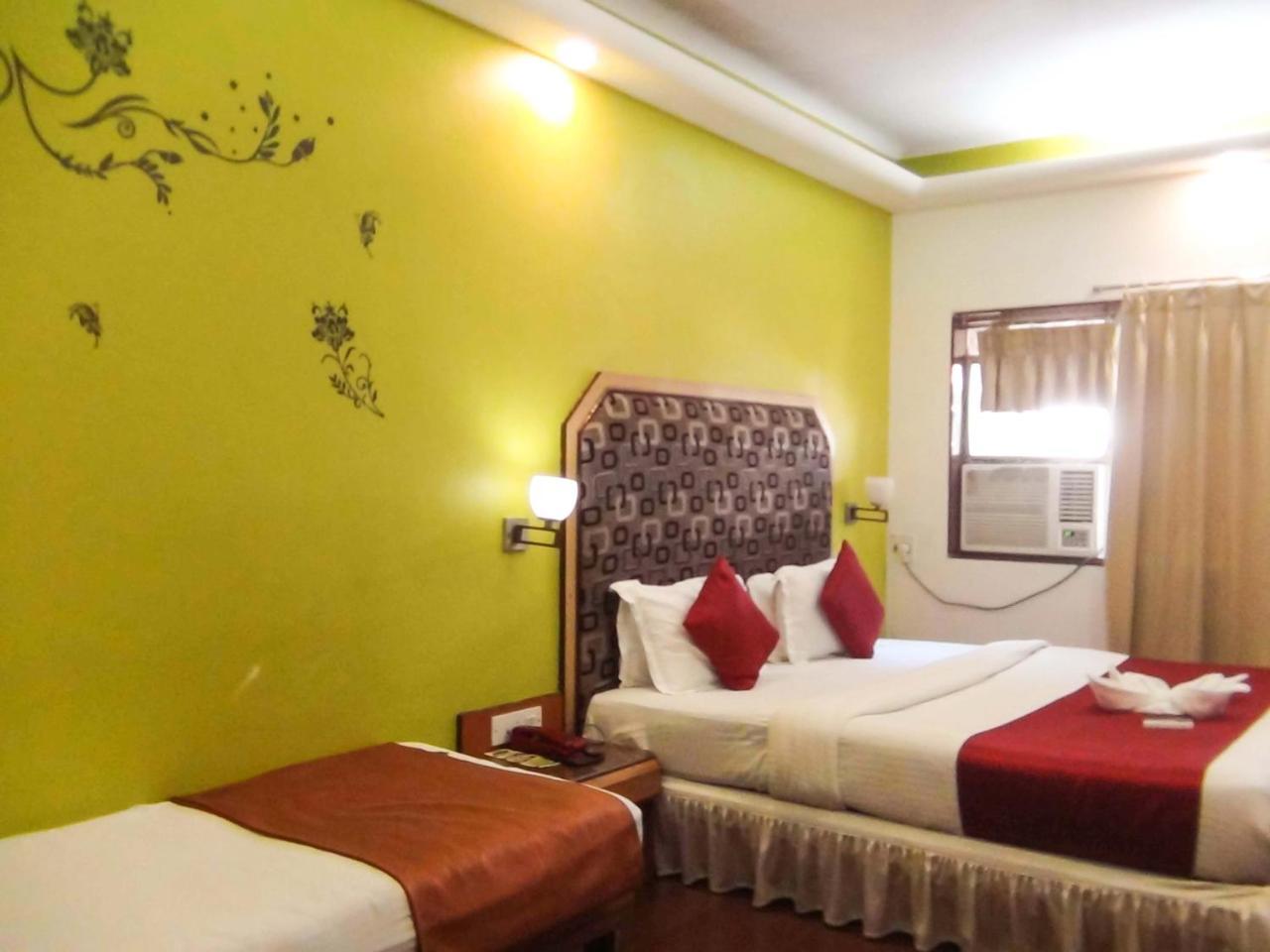 Hotel Imperial Executive, Andheri Mumbai Exterior photo