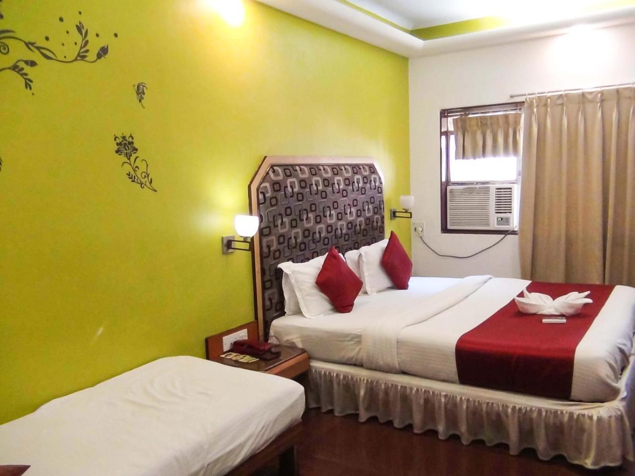 Hotel Imperial Executive, Andheri Mumbai Exterior photo